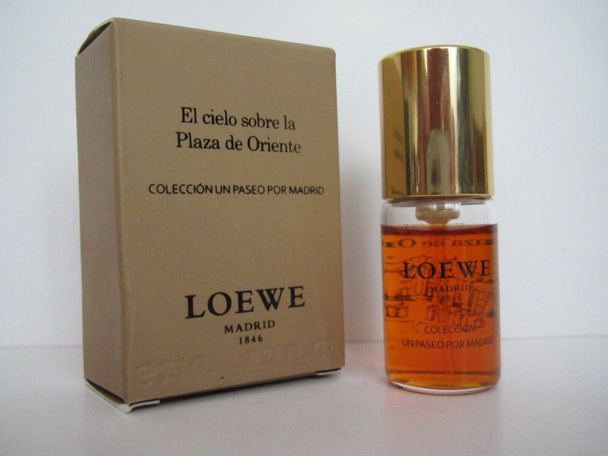 Un Paseo por Madrid - El cielo sobre la Plaza de Oriente Loewe 7 ml ED