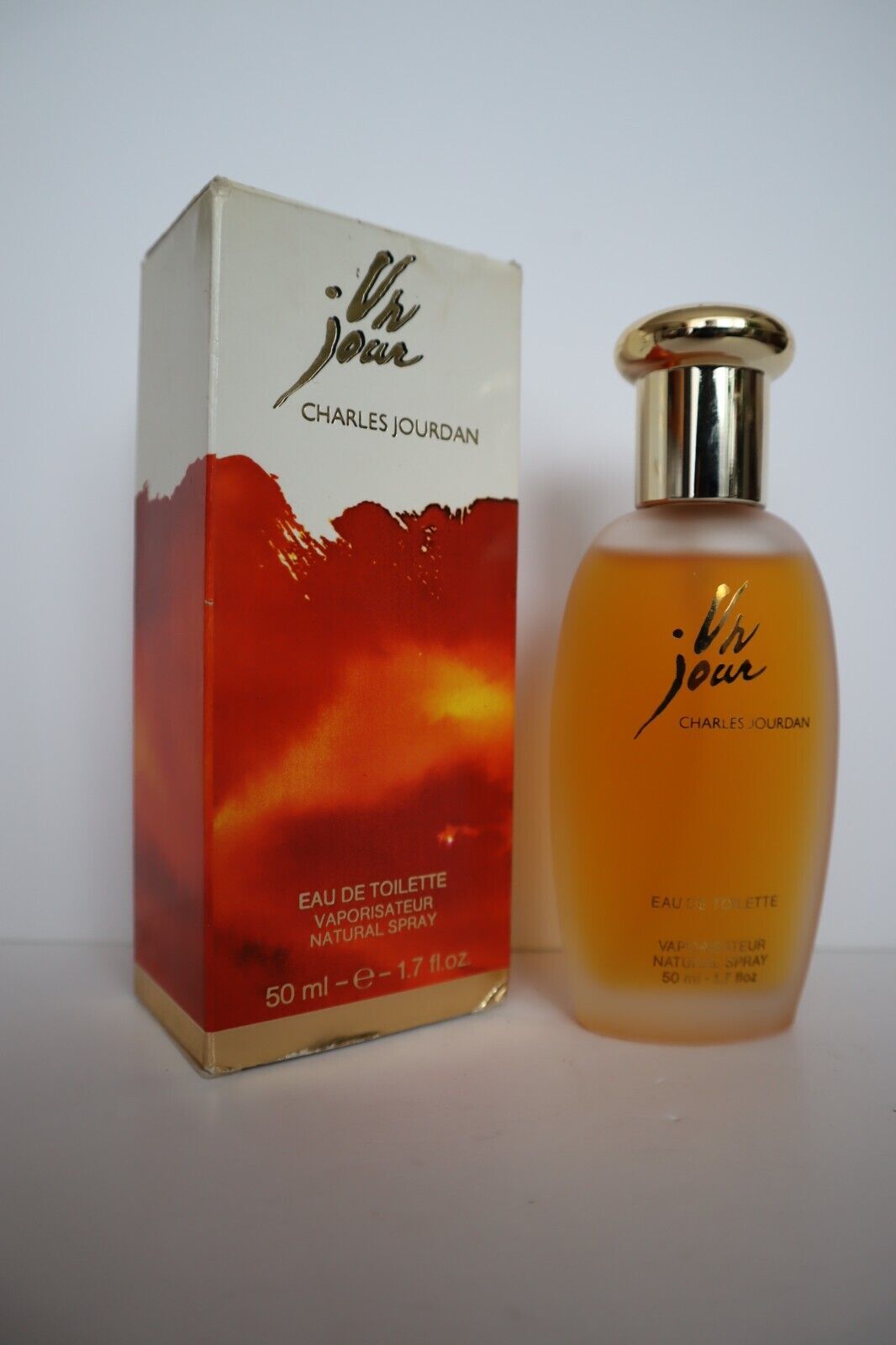 Un Jour Charles Jourdan 50 ml Eau de Toilette spray new in box !