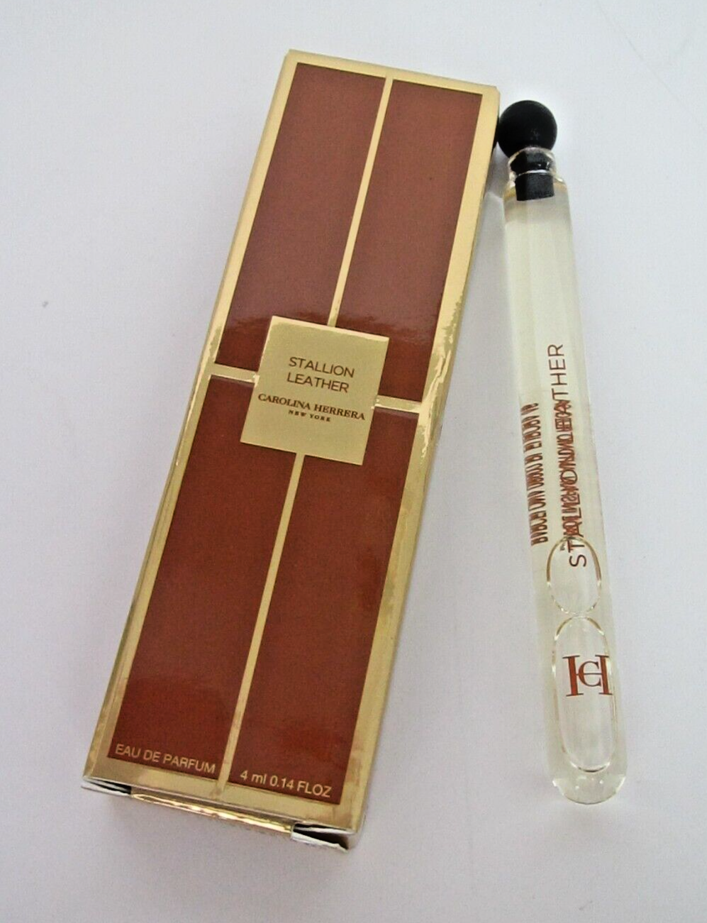 Stallion Leather Carolina Herrera 4 ml Eau de Parfum boxed !