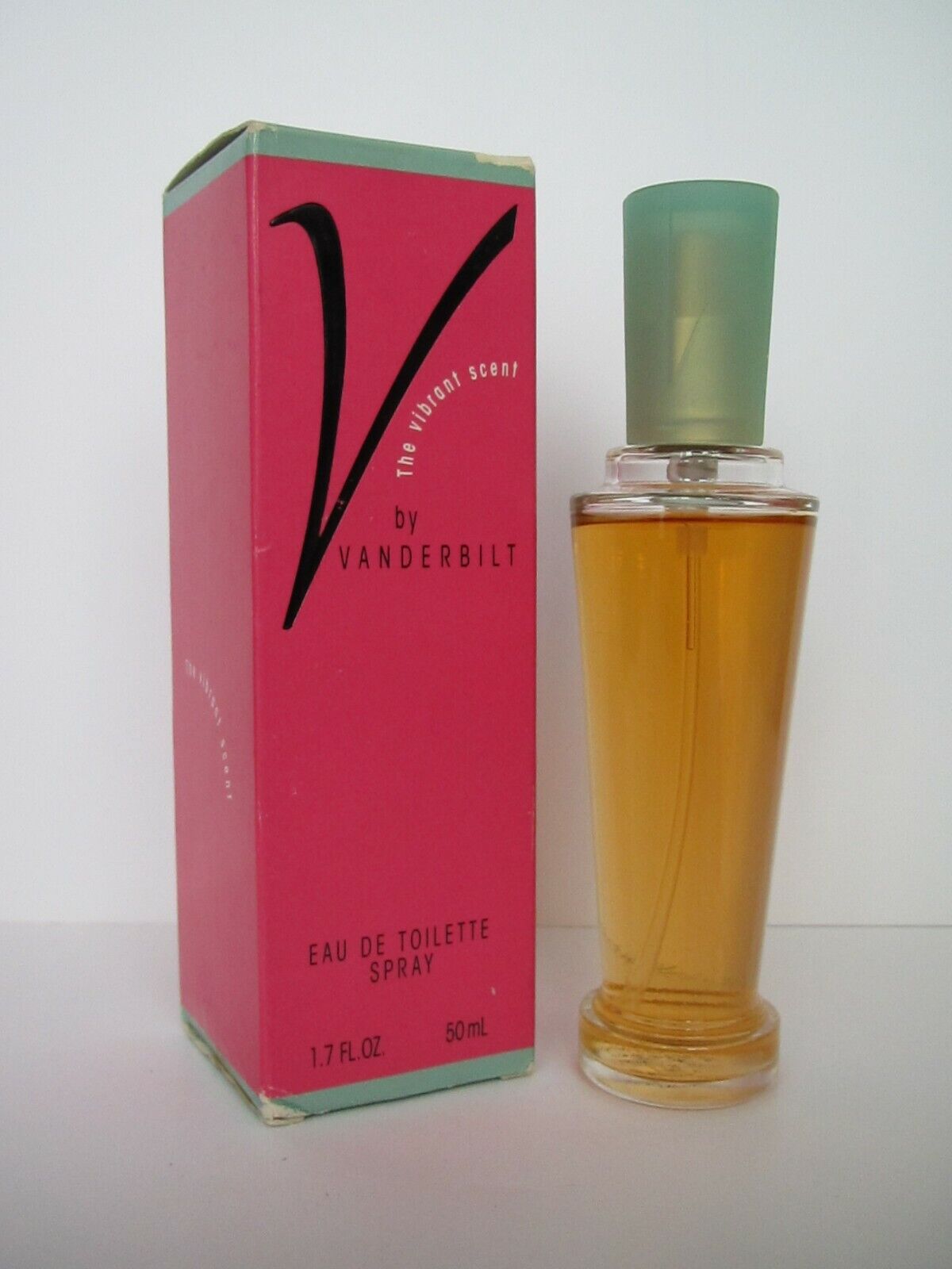 V by Gloria Vanderbilt 50 ml Eau de Toilette spray